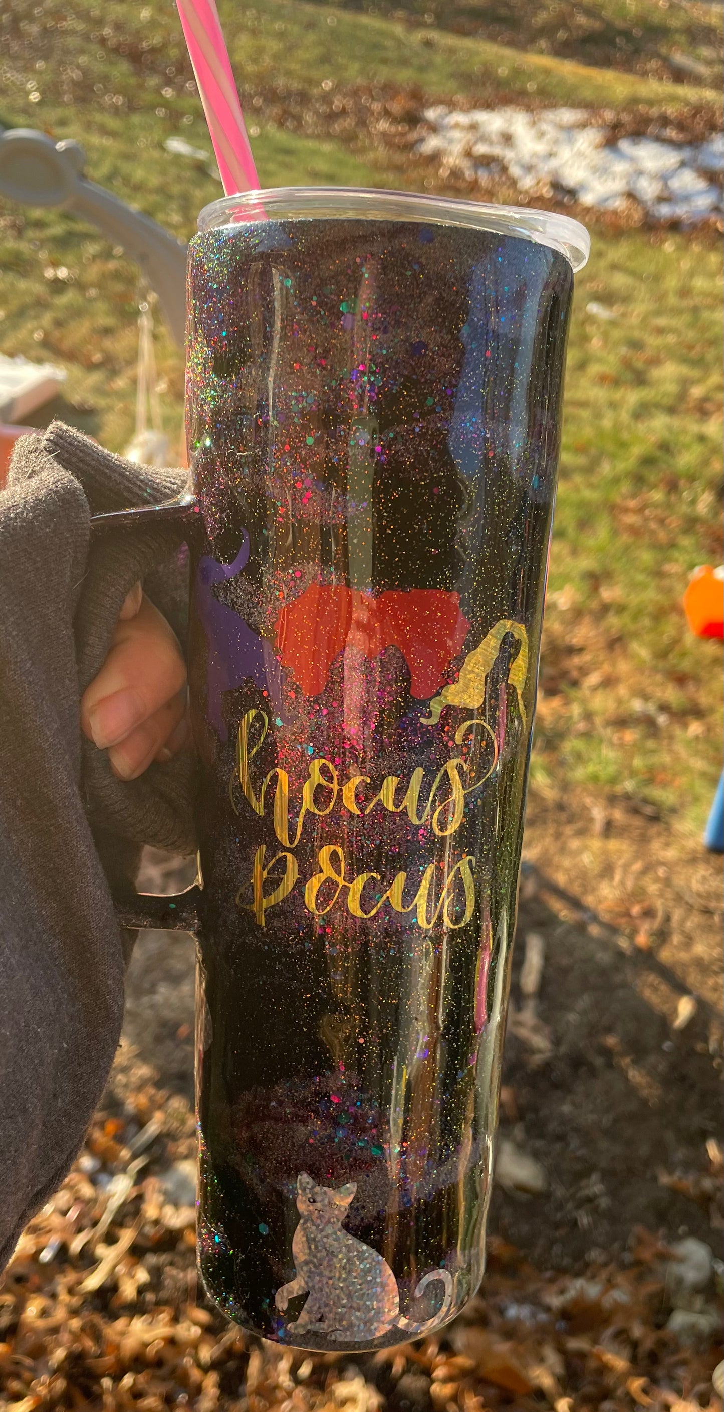 HOCUS POCUS LIGHTNING STRIKE TUMBLER STRAWBLER